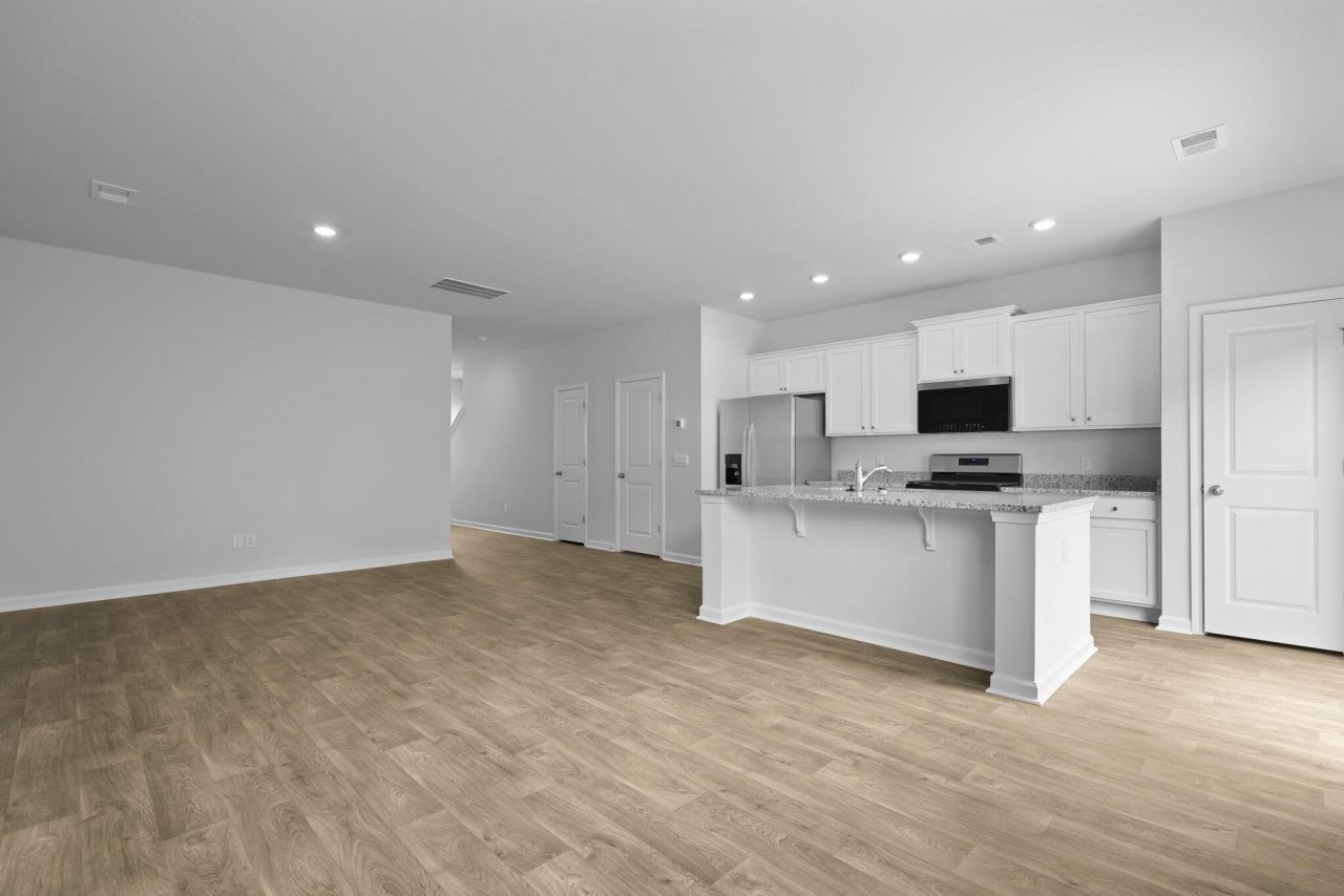 211 Blue Haw Drive Photo 10