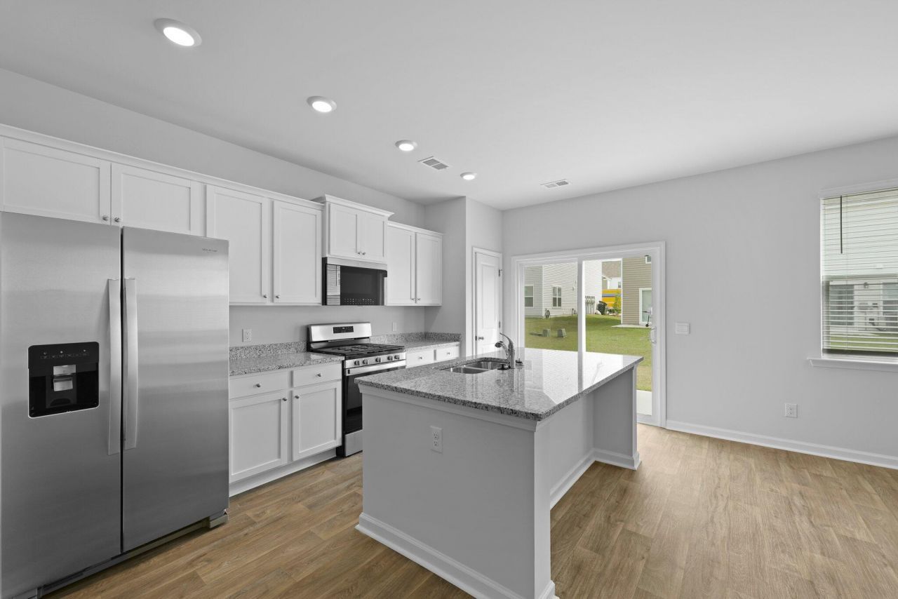 211 Blue Haw Drive Photo 5