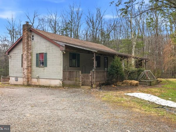 66 BACK ROAD, BARNESVILLE, PA 18214