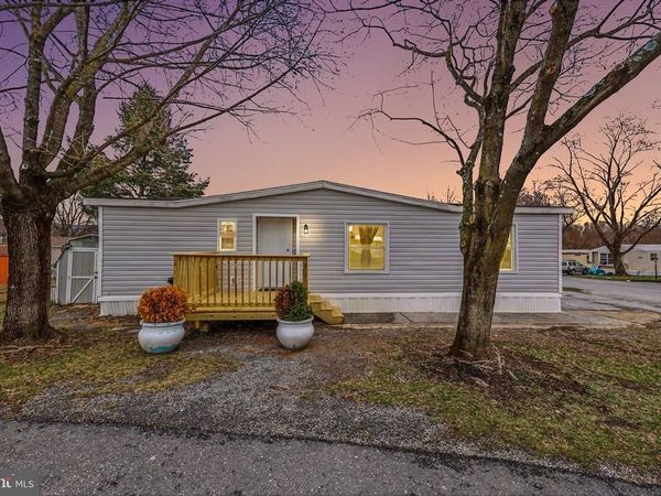 31 CYPRESS LANE , CARLISLE, PA 17015