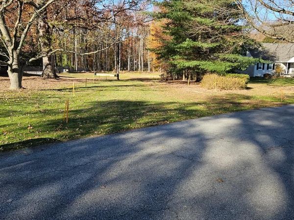 119 E PEMBREY DRIVE , WILMINGTON, DE 19803