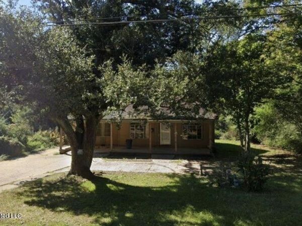 2161 W Mcdowell Road, Jackson, MS 39204