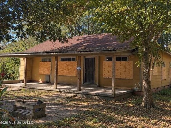 2161 W Mcdowell Road, Jackson, MS 39204