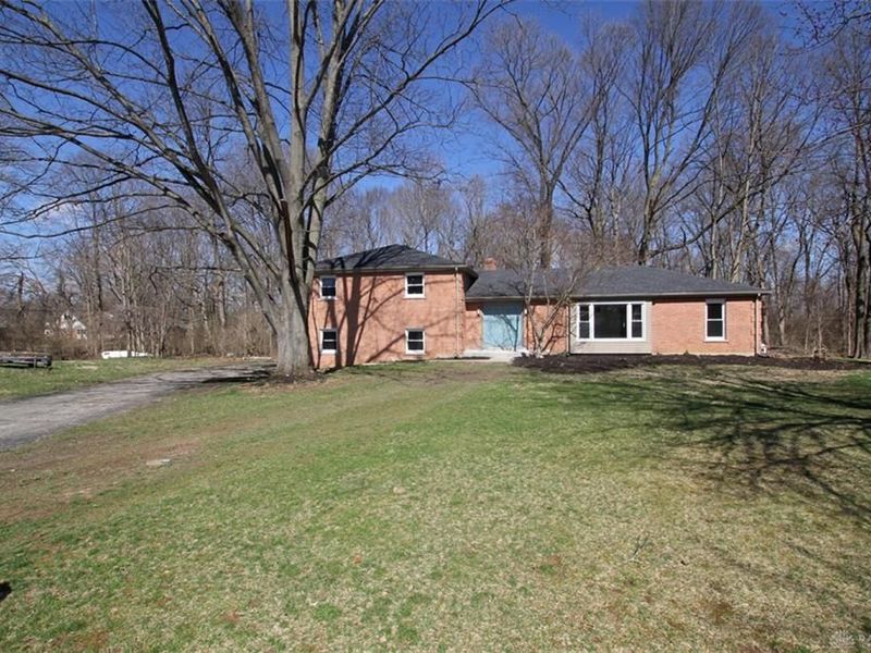 5518 Florrel Crest Lane, Harrison Township, OH 45415 Photo 1