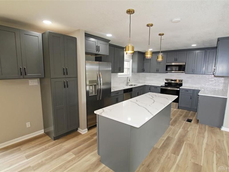 5518 Florrel Crest Lane, Harrison Township, OH 45415 Photo 18