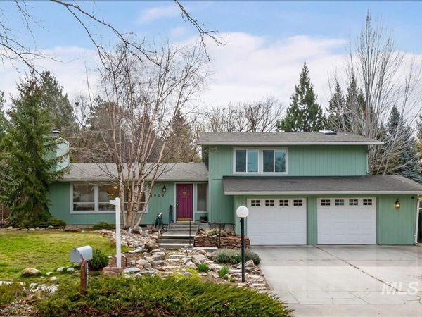 1909 E Mortimer, Boise, ID 83712