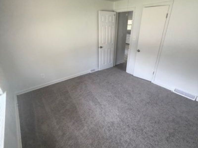 417 9th Street, Struthers, OH 44471 Photo 5