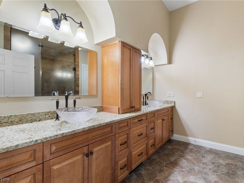 22840 Buck Road, Alliance, OH 44601 Photo 10