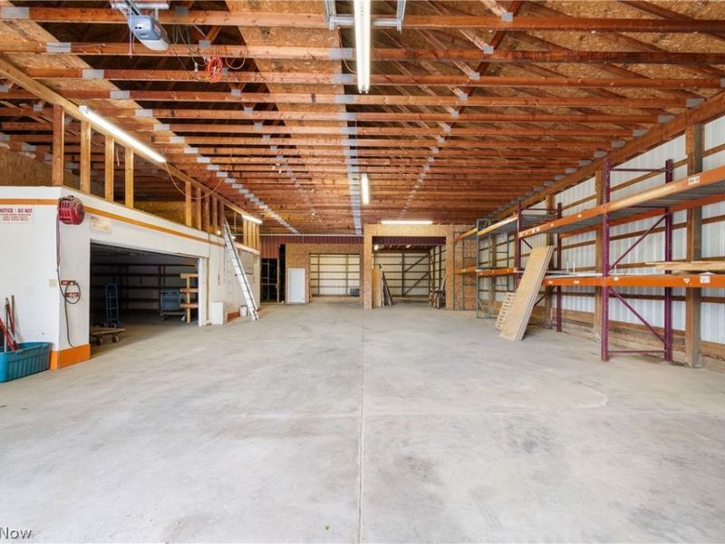 22840 Buck Road, Alliance, OH 44601 Photo 2