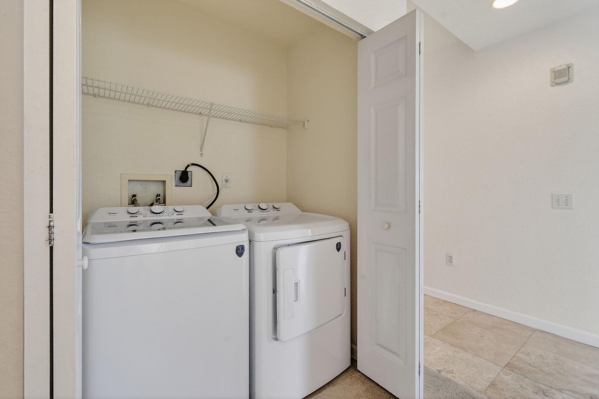 1650 Presidential Way, Unit 210, West Palm Beach, FL 33401 Photo