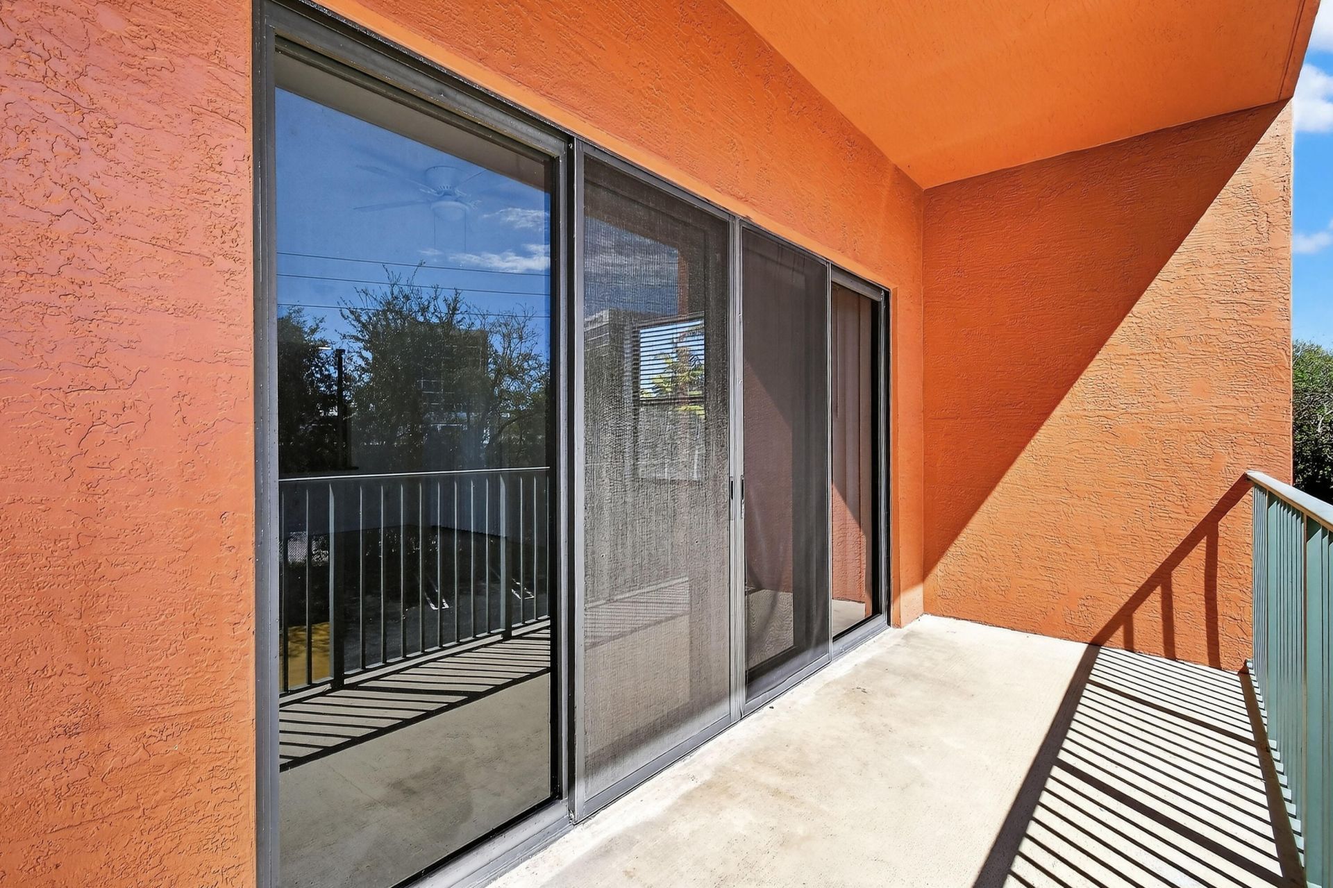 1650 Presidential Way, Unit 210, West Palm Beach, FL 33401 Photo