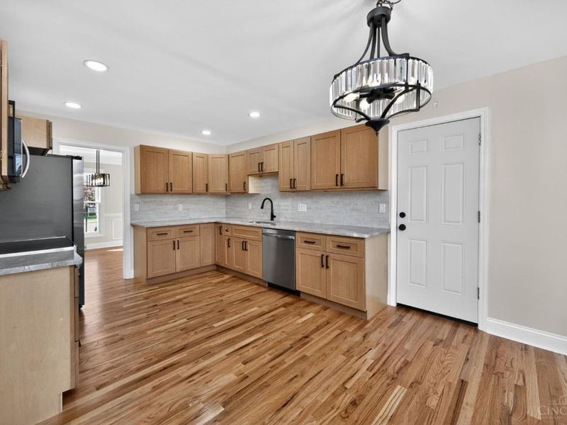 9458 Leebrook Drive, Springfield Twp., OH 45231 Photo 18