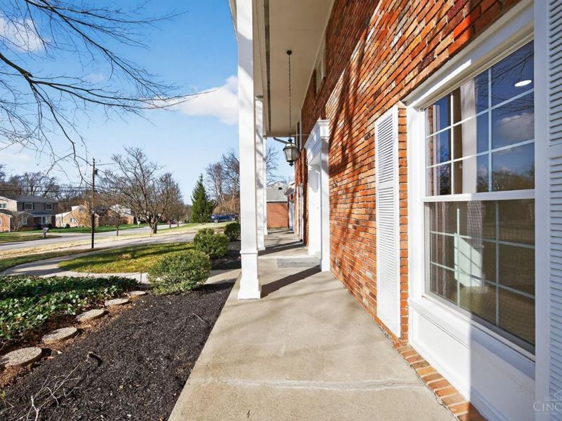 9458 Leebrook Drive, Springfield Twp., OH 45231 Photo 5