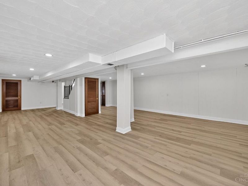 9458 Leebrook Drive, Springfield Twp., OH 45231 Photo 61