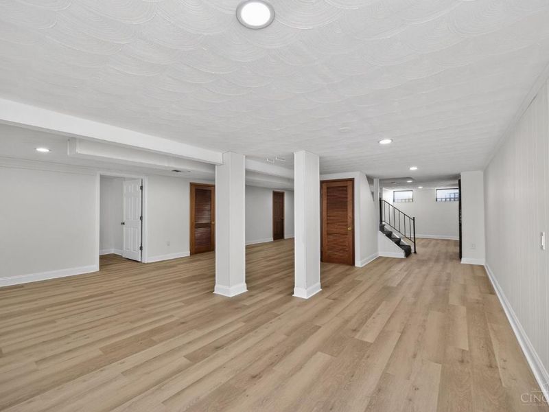 9458 Leebrook Drive, Springfield Twp., OH 45231 Photo 62