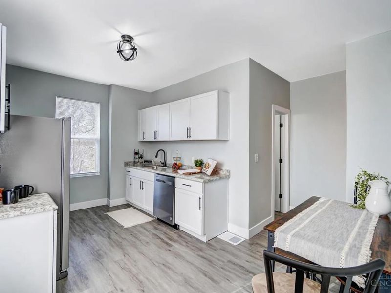 4507 Hamilton Avenue, Cincinnati, OH 45223 Photo 10