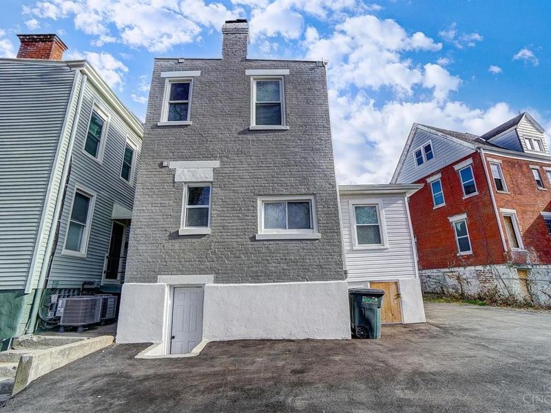 4507 Hamilton Avenue, Cincinnati, OH 45223 Photo 2