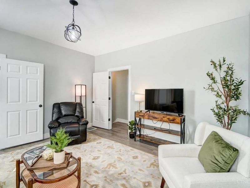 4507 Hamilton Avenue, Cincinnati, OH 45223 Photo 6