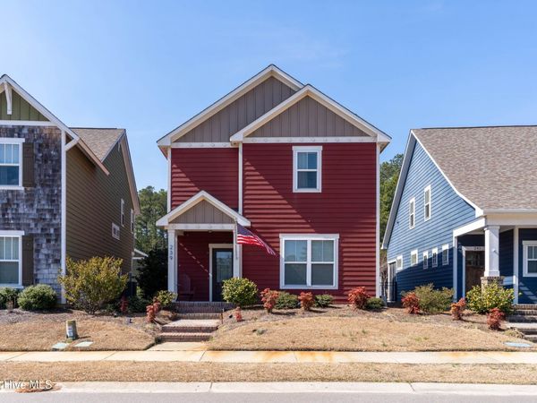 239 Legacy Lakes Way, Aberdeen, NC 28315