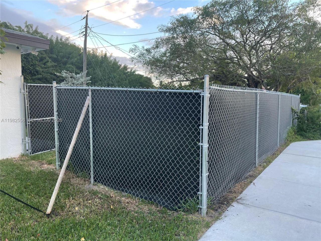 2360 NW 14th St , Fort Lauderdale, FL 33311 Photo