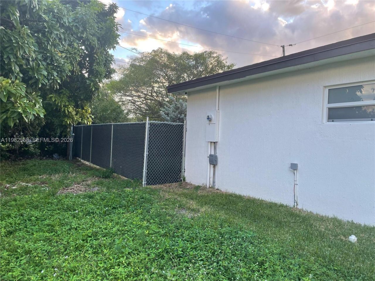 2360 NW 14th St , Fort Lauderdale, FL 33311 Photo