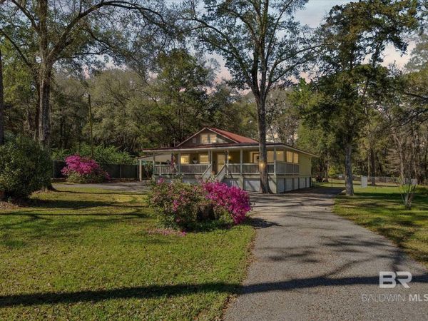 5204 Burma Road, Mobile, AL 36693