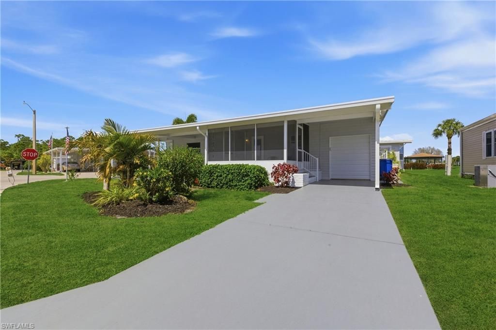 312 Nicklaus Blvd , North Fort Myers, FL 33903 Photo