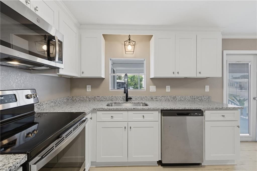 312 Nicklaus Blvd , North Fort Myers, FL 33903 Photo