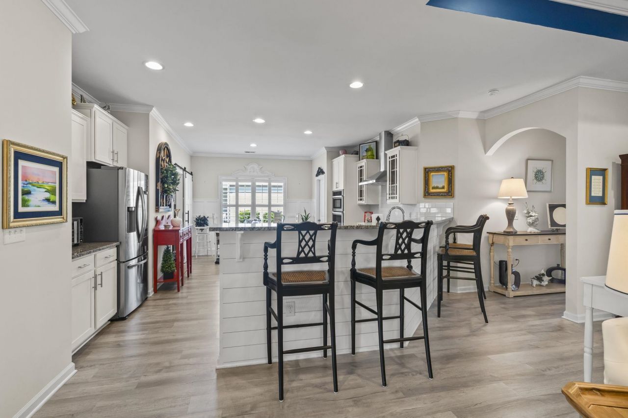 456 Hillsborough Dr. Photo 13