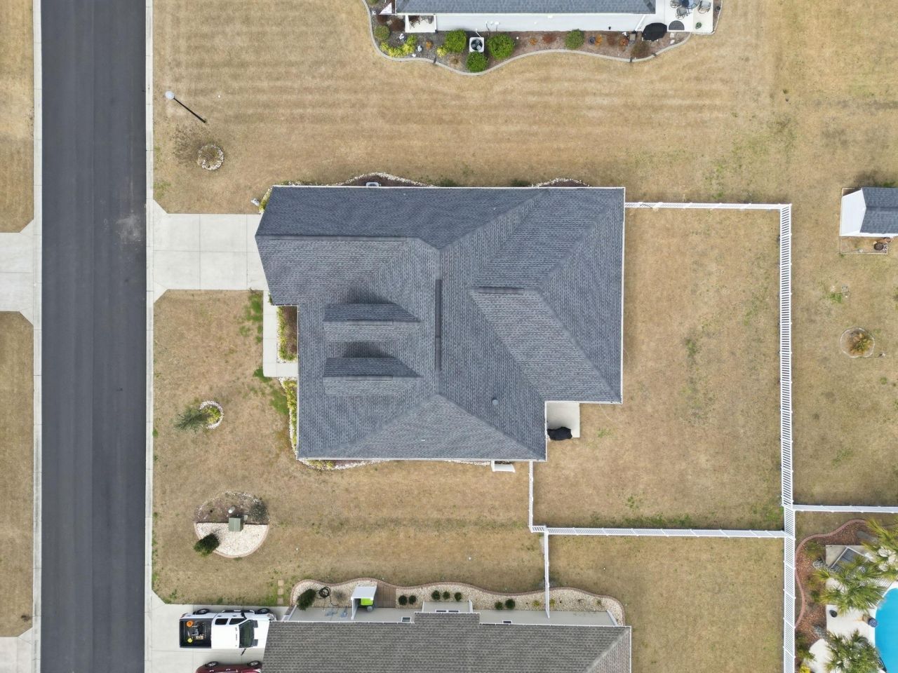 456 Hillsborough Dr. Photo 28