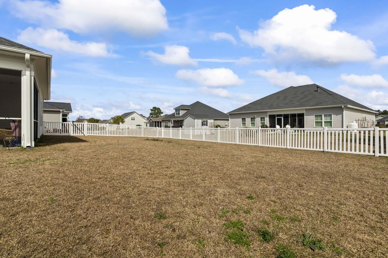 456 Hillsborough Dr. Photo 29