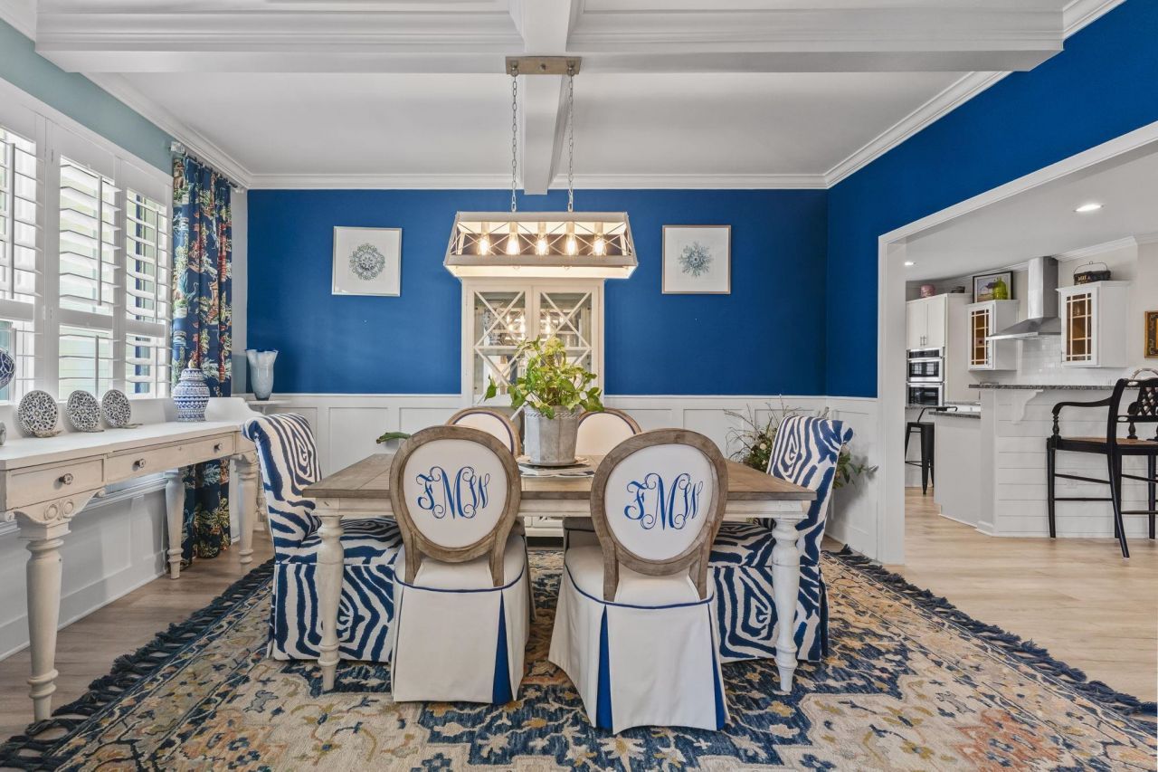 456 Hillsborough Dr. Photo 6