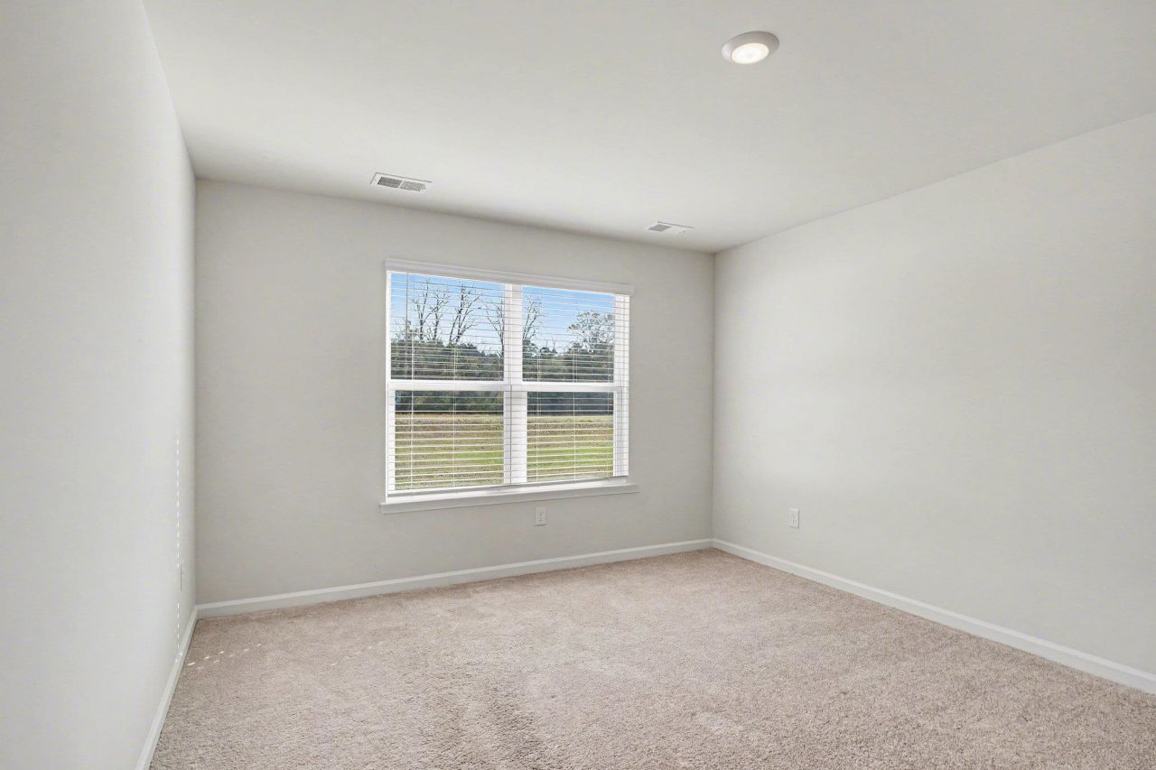 572 Woodland Farms Circle Photo 15