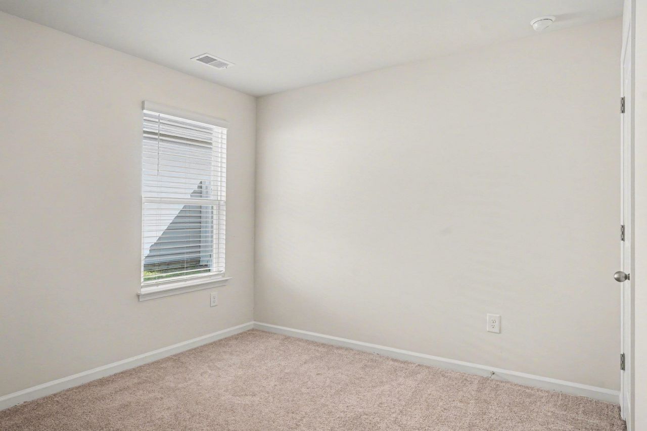 572 Woodland Farms Circle Photo 21