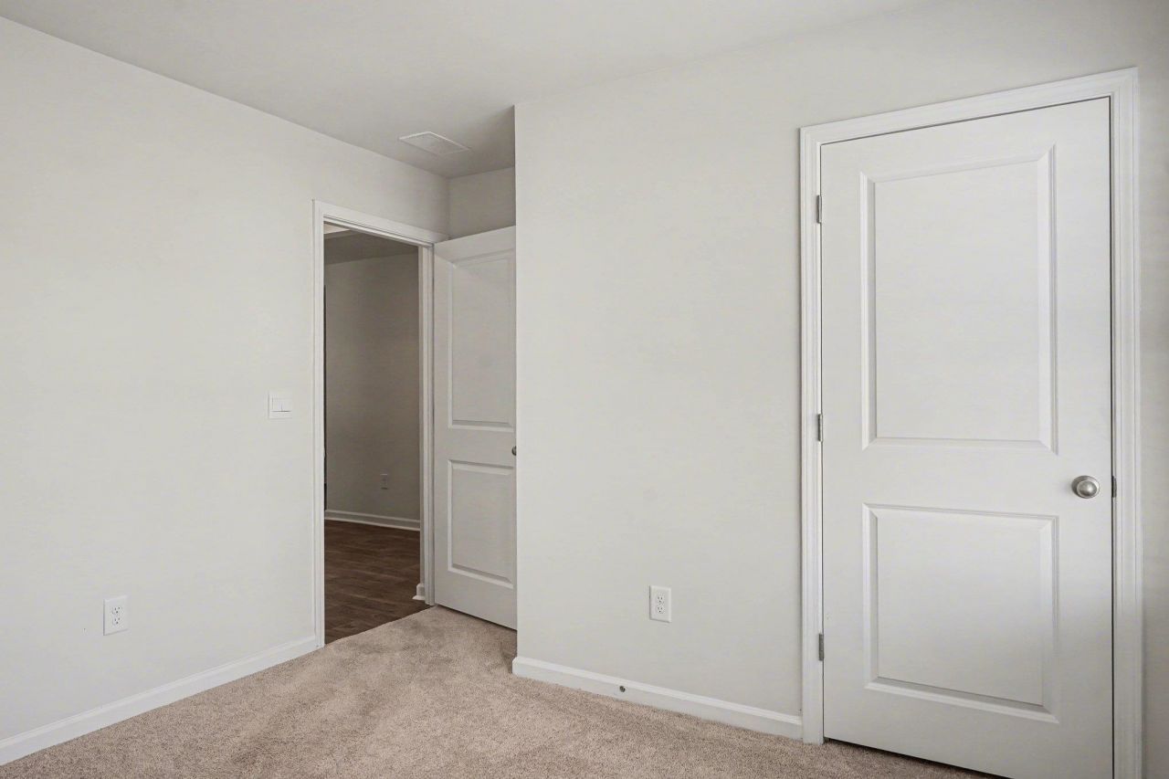 572 Woodland Farms Circle Photo 22