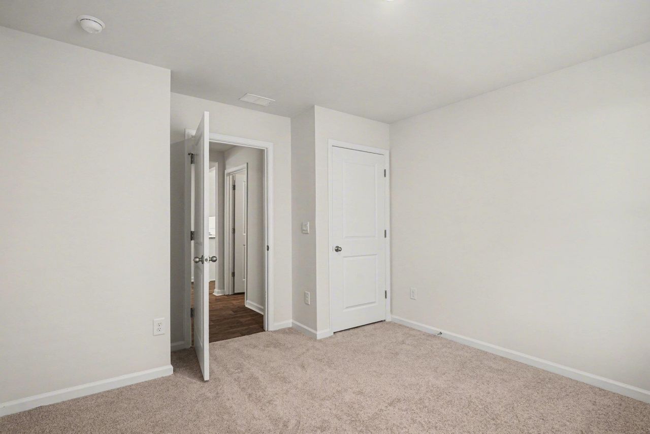 572 Woodland Farms Circle Photo 23