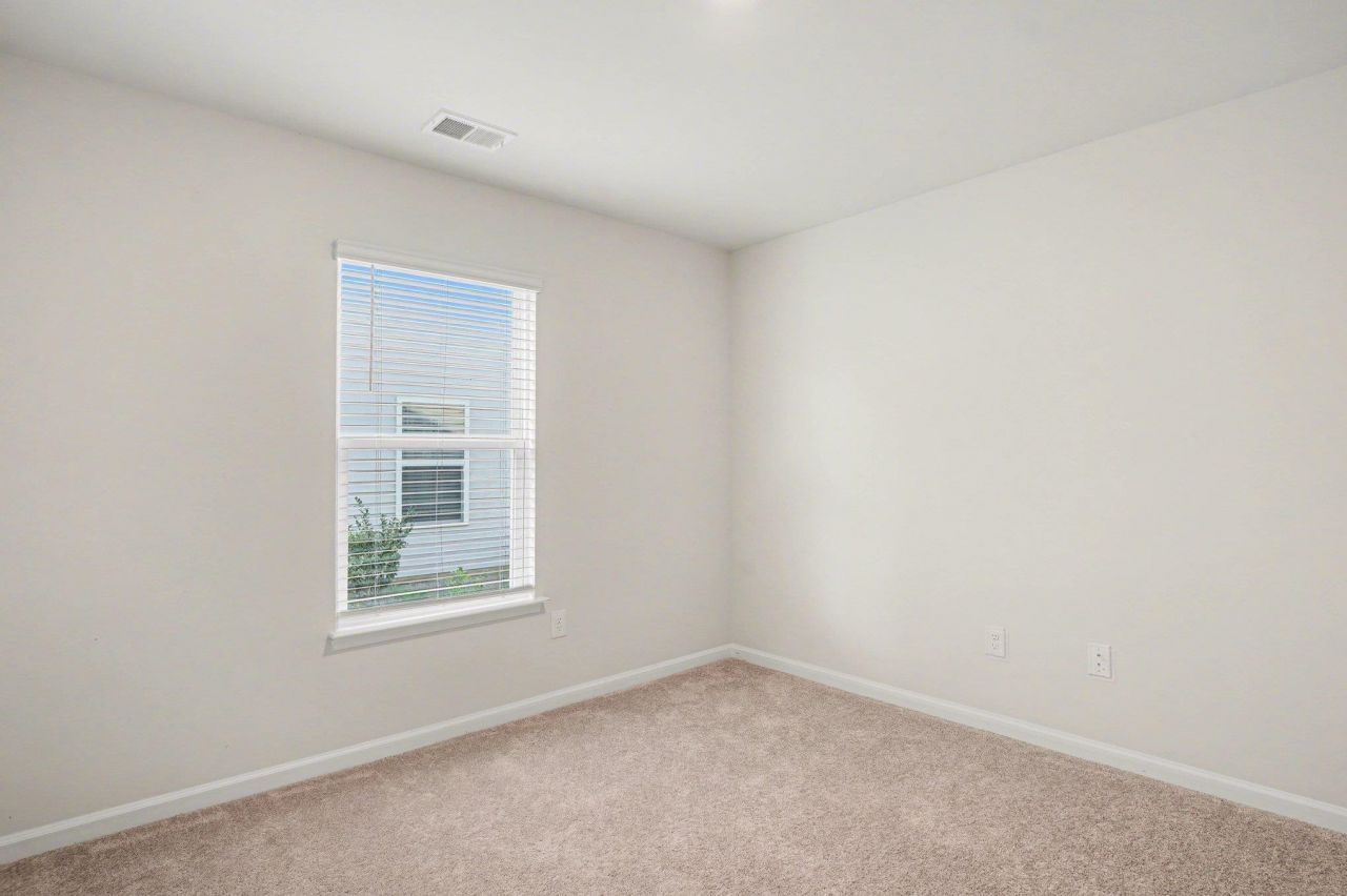 572 Woodland Farms Circle Photo 24