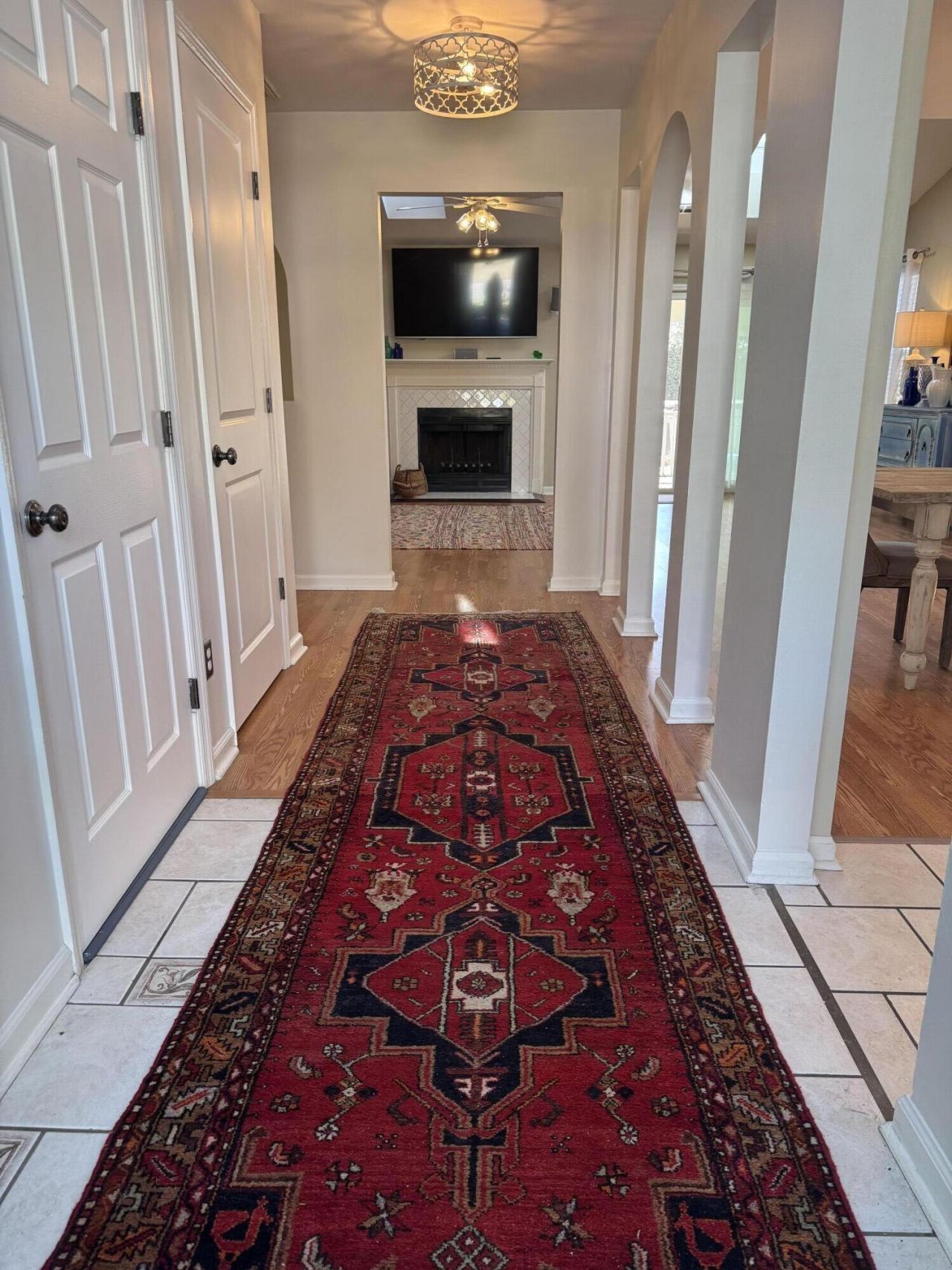 1246 Llewellyn Road Photo 2