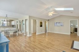 1246 Llewellyn Road photo 4