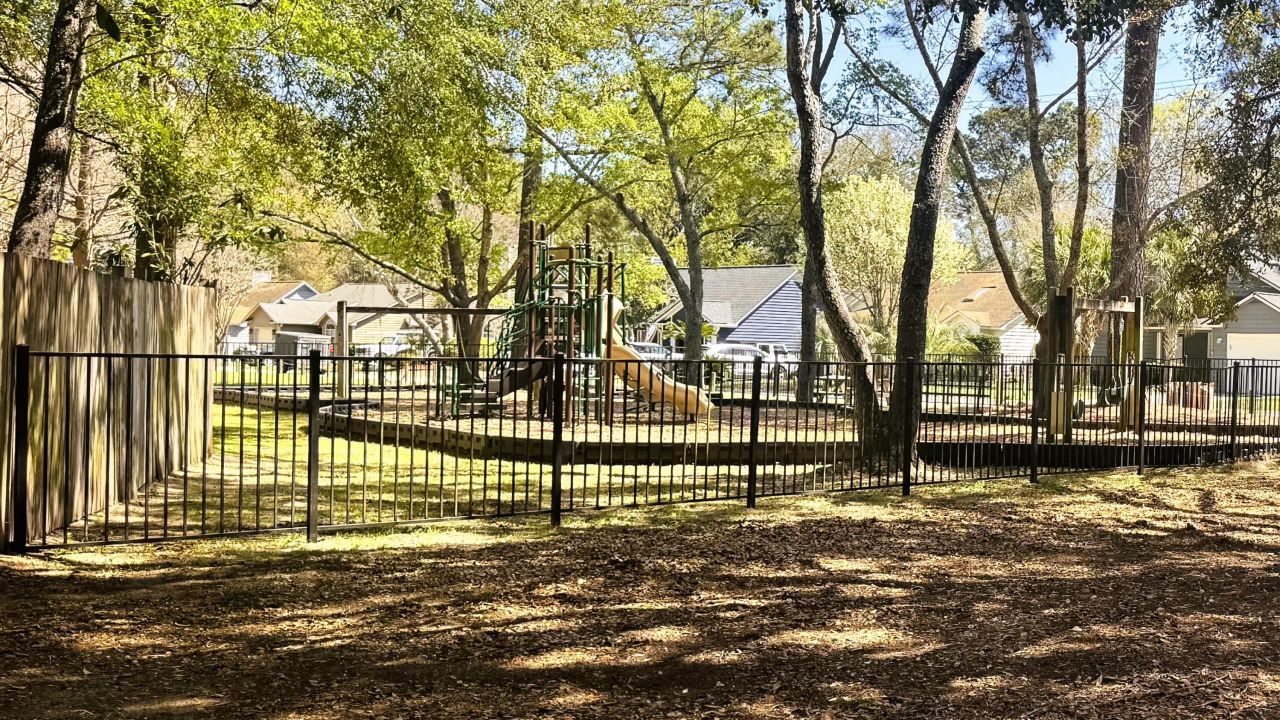 1246 Llewellyn Road Photo 54