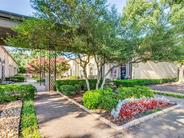 7510 W Northwest Highway, Unit 6, Dallas, TX 75225