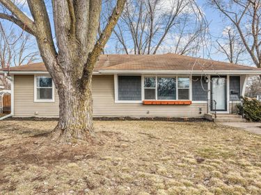 5100 W 110th Street, Bloomington, MN 55437