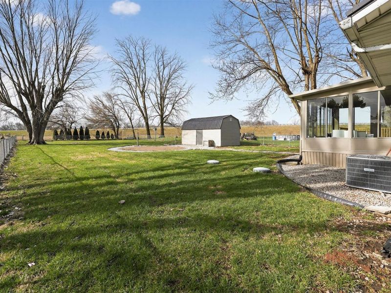 3263 Ford Road NW, Washington Court House, OH 43160 Photo 6