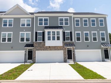 43 Dover Court, Bridgeport, WV 26330