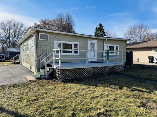 42160 N 6th Avenue , Antioch, IL 60002