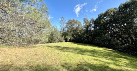 26-acres Cedar Pines Dr, Fiddletown, CA 95629 Photo