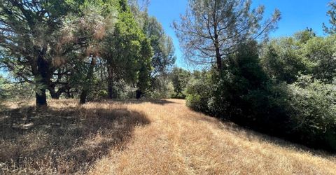 26-acres Cedar Pines Dr, Fiddletown, CA 95629 Photo