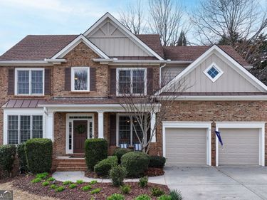 7630 Tenspeed Court, Flowery Branch, GA 30542