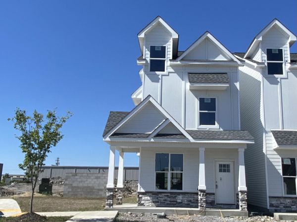 211 Carlton Ln, Lebanon, TN 37090