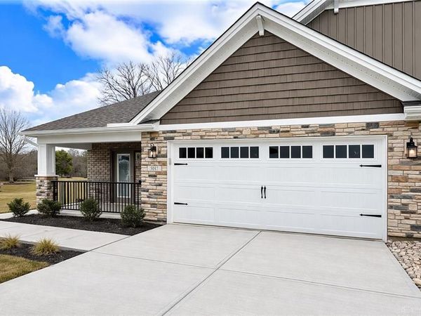 5017 Waterford Lane, Middletown, OH 45042